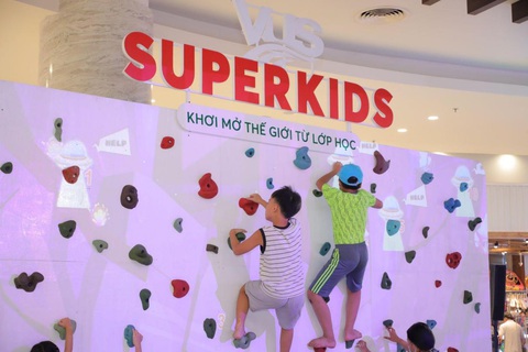 VUS tổ chức khu vui chơi trải nghiệm thực tế SuperKids Festival - Ảnh 4. VUS tổ chức khu vui chơi trải nghiệm thực tế SuperKids Festival - Ảnh 4.