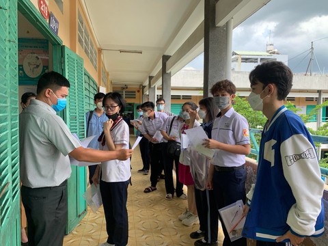 Một loạt trường đại học công bố điểm sàn: thấp nhất 15 điểm, cao nhất 21 điểm - Ảnh 1. Một loạt trường đại học công bố điểm sàn: thấp nhất 15 điểm, cao nhất 21 điểm - Ảnh 1.