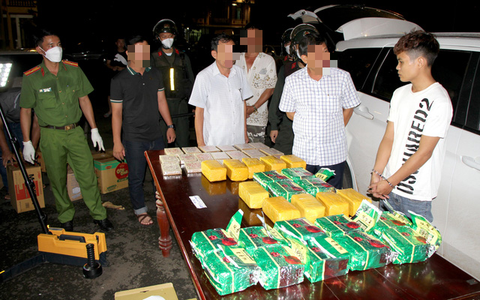 Công an Bình Phước triệt phá vụ vận chuyển ma túy ‘khủng’, thu giữ súng đạn - Ảnh 1. Công an Bình Phước triệt phá vụ vận chuyển ma túy ‘khủng’, thu giữ súng đạn - Ảnh 1.