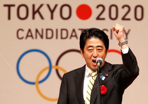 Abe Shinzo - vị thủ tướng tại vị lâu nhất ở Nhật và 4 lần thăm Việt Nam - Ảnh 2. Abe Shinzo - vị thủ tướng tại vị lâu nhất ở Nhật và 4 lần thăm Việt Nam - Ảnh 2.