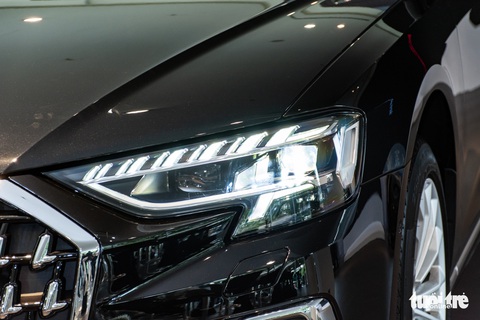 Audi A8L 2022 ra mắt Việt Nam: Giá khoảng 6 tỉ đồng, ngập tràn công nghệ - Ảnh 3. Audi A8L 2022 ra mắt Việt Nam: Giá khoảng 6 tỉ đồng, ngập tràn công nghệ - Ảnh 3.