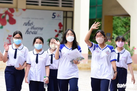 Thí sinh nói bài thi khoa học xã hội dễ, bài khoa học tự nhiên có tính phân loại - Ảnh 1. Thí sinh nói bài thi khoa học xã hội dễ, bài khoa học tự nhiên có tính phân loại - Ảnh 1.