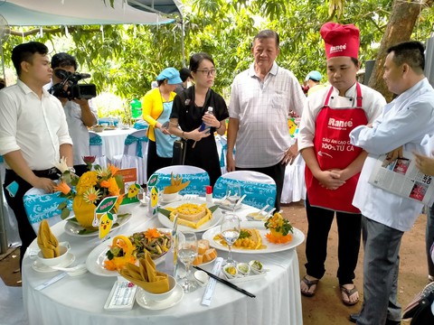 Món ngon từ xoài tại thủ phủ xoài miền Tây - Ảnh 1. Món ngon từ xoài tại thủ phủ xoài miền Tây - Ảnh 1.