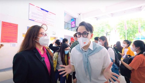 19h tối nay, phát sóng Khám phá trường học tại Đại học Ngoại ngữ - tin học TP.HCM - Ảnh 5. 19h tối nay, phát sóng Khám phá trường học tại Đại học Ngoại ngữ - tin học TP.HCM - Ảnh 5.
