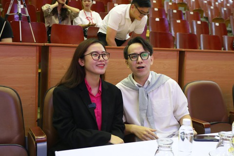 19h tối nay, phát sóng Khám phá trường học tại Đại học Ngoại ngữ - tin học TP.HCM - Ảnh 2. 19h tối nay, phát sóng Khám phá trường học tại Đại học Ngoại ngữ - tin học TP.HCM - Ảnh 2.