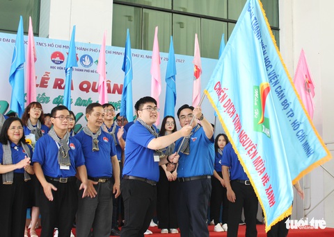 Mùa hè xanh - Học kỳ tập sự của cán bộ, công chức tương lai - Ảnh 2. Mùa hè xanh - Học kỳ tập sự của cán bộ, công chức tương lai - Ảnh 2.