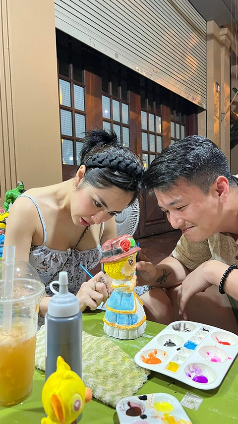 Ảnh vui sao Việt 1/8: Ngô Thanh Vân tinh nghịch bên chồng trẻ - Ảnh 3. Ảnh vui sao Việt 1/8: Ngô Thanh Vân tinh nghịch bên chồng trẻ - Ảnh 3.