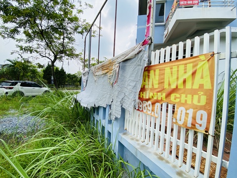 Văn phòng nhà đất chuyển qua bán bia hơi, trà đá - Ảnh 4. Văn phòng nhà đất chuyển qua bán bia hơi, trà đá - Ảnh 4.