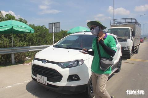 Thu phí tự động không dừng: Đi 13km nhưng tiền tài khoản phải đủ 131km - Ảnh 6. Thu phí tự động không dừng: Đi 13km nhưng tiền tài khoản phải đủ 131km - Ảnh 6.