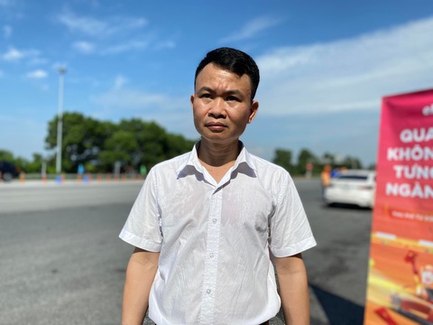 Nhiều lái xe bức xúc vì bị mất phí khi nạp tiền vào tài khoản thu phí không dừng ETC - Ảnh 2. Nhiều lái xe bức xúc vì bị mất phí khi nạp tiền vào tài khoản thu phí không dừng ETC - Ảnh 2.