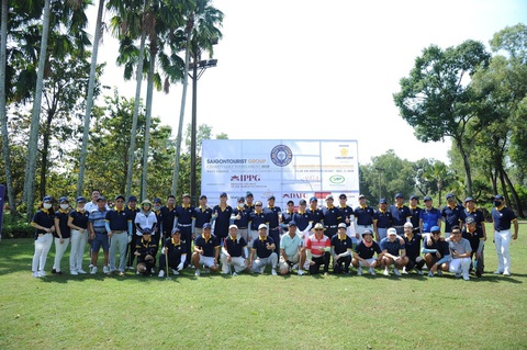 Saigontourist Group quyên tặng học bổng trị giá 1 tỉ đồng - Ảnh 1. Saigontourist Group quyên tặng học bổng trị giá 1 tỉ đồng - Ảnh 1.
