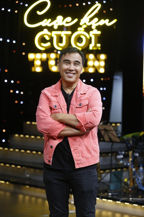 Quyền Linh kể chuyện ăn gian trắng trợn giúp nhiều người thoát nghèo - Ảnh 1. Quyền Linh kể chuyện ăn gian trắng trợn giúp nhiều người thoát nghèo - Ảnh 1.