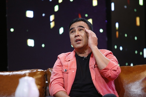 Quyền Linh kể chuyện ăn gian trắng trợn giúp nhiều người thoát nghèo - Ảnh 3. Quyền Linh kể chuyện ăn gian trắng trợn giúp nhiều người thoát nghèo - Ảnh 3.