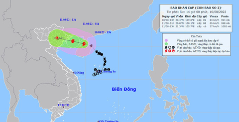 Bão số 2 giật cấp 11, đang hướng vào vùng biển Quảng Ninh - Nam Định - Ảnh 1. Bão số 2 giật cấp 11, đang hướng vào vùng biển Quảng Ninh - Nam Định - Ảnh 1.