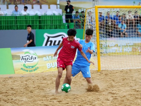 Sôi động cùng Lễ hội Bóng đá bãi biển Huda 2022 tại Thiên Cầm - Hà Tĩnh - Ảnh 1. Sôi động cùng Lễ hội Bóng đá bãi biển Huda 2022 tại Thiên Cầm - Hà Tĩnh - Ảnh 1.