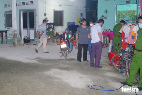 Khởi tố người phụ nữ đâm chết chồng vì mâu thuẫn chuyện gia đình - Ảnh 1. Khởi tố người phụ nữ đâm chết chồng vì mâu thuẫn chuyện gia đình - Ảnh 1.