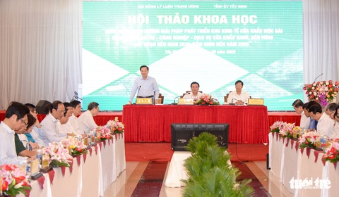 Để cửa khẩu Mộc Bài trở thành giao điểm của hành lang kinh tế phía Nam - Ảnh 1. Để cửa khẩu Mộc Bài trở thành giao điểm của hành lang kinh tế phía Nam - Ảnh 1.