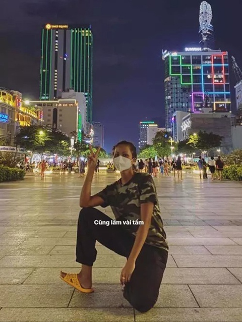 Hiếm có hoa hậu Việt nào giản dị, xuề xòa như H’Hen Niê - Ảnh 6. Hiếm có hoa hậu Việt nào giản dị, xuề xòa như H’Hen Niê - Ảnh 6.