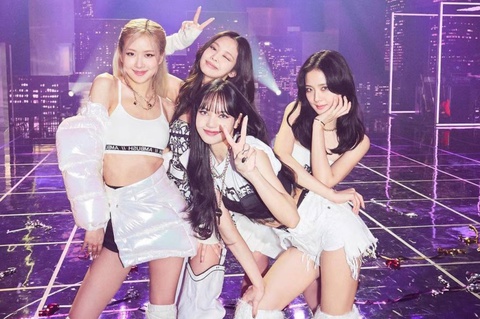 Vừa công bố chuyến lưu diễn thế giới, BLACKPINK tiếp tục ‘đánh up công bố ngày ra album - Ảnh 2. Vừa công bố chuyến lưu diễn thế giới, BLACKPINK tiếp tục ‘đánh up công bố ngày ra album - Ảnh 2.