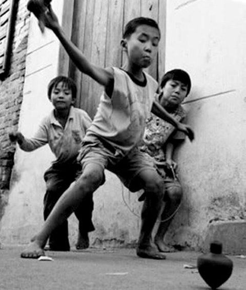 Em chở mùa hè của tôi đi đâu? - Kỳ 1: Mùa hè thả cửa coi phim - Ảnh 1. Em chở mùa hè của tôi đi đâu? - Kỳ 1: Mùa hè thả cửa coi phim - Ảnh 1.