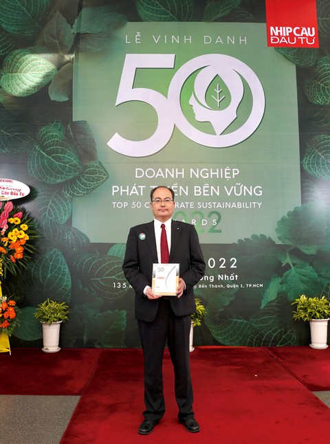 Dai-ichi Life Việt Nam vinh dự đạt giải thưởng Top 50 Doanh nghiệp phát triển bền vững 2022 - Ảnh 2. Dai-ichi Life Việt Nam vinh dự đạt giải thưởng Top 50 Doanh nghiệp phát triển bền vững 2022 - Ảnh 2.