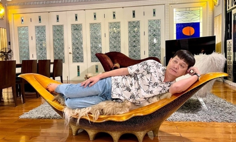 Ảnh vui sao Việt 11-8: Lê Dương Bảo Lâm hú hồn khi Cris Phan hôn - Ảnh 8. Ảnh vui sao Việt 11-8: Lê Dương Bảo Lâm hú hồn khi Cris Phan hôn - Ảnh 8.