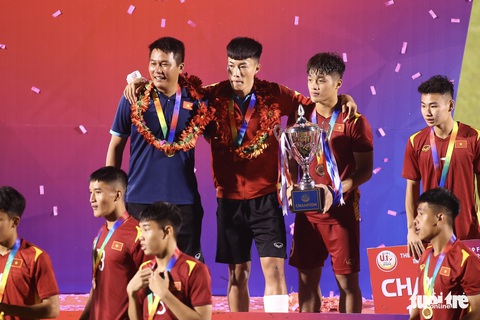 Vô địch U19 quốc tế, U19 Việt Nam chưa kịp mừng đã nhận tin không vui - Ảnh 1. Vô địch U19 quốc tế, U19 Việt Nam chưa kịp mừng đã nhận tin không vui - Ảnh 1.