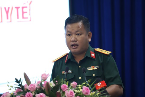 Muốn cán bộ ngành y bám trụ với nghề, lương phải đủ sống, lo được cho gia đình - Ảnh 2. Muốn cán bộ ngành y bám trụ với nghề, lương phải đủ sống, lo được cho gia đình - Ảnh 2.