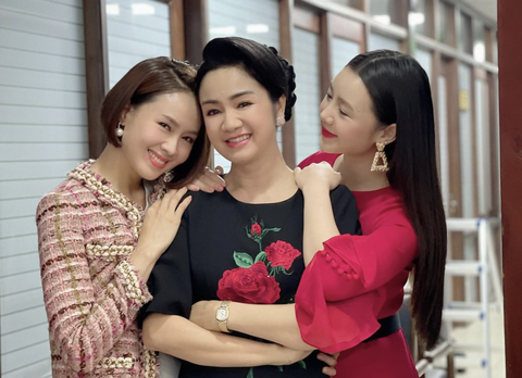 Các nữ hoàng ảnh lịch ngày ấy, bây giờ: Diễm My, Diễm Hương, Việt Trinh, Thu Hà - Ảnh 14. Các nữ hoàng ảnh lịch ngày ấy, bây giờ: Diễm My, Diễm Hương, Việt Trinh, Thu Hà - Ảnh 14.