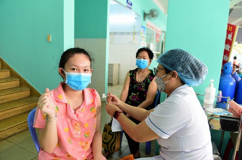 Việt Nam lại có tên trong danh sách 4 nước có số mắc COVID-19 cao nhất thế giới - Ảnh 1. Việt Nam lại có tên trong danh sách 4 nước có số mắc COVID-19 cao nhất thế giới - Ảnh 1.