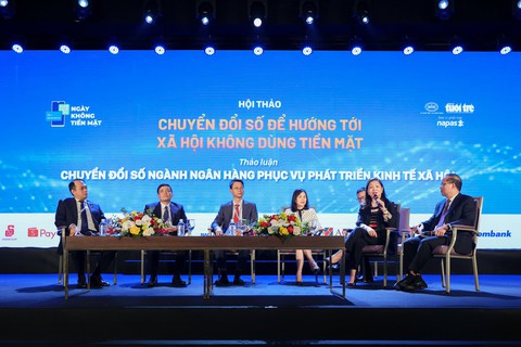 Thanh toán không dùng tiền mặt trở thành xu hướng tại Việt Nam - Ảnh 2. Thanh toán không dùng tiền mặt trở thành xu hướng tại Việt Nam - Ảnh 2.
