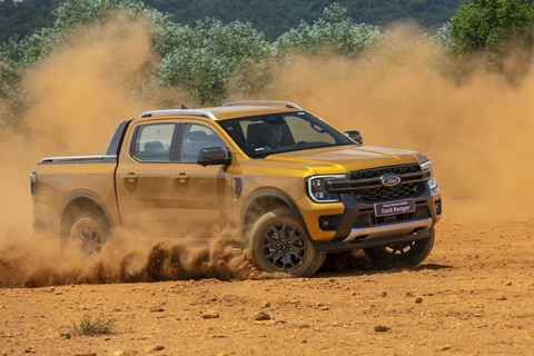 Ford Ranger 2023 ra mắt Việt Nam: Giá từ 658 triệu đồng, thay đổi toàn diện - Ảnh 4. Ford Ranger 2023 ra mắt Việt Nam: Giá từ 658 triệu đồng, thay đổi toàn diện - Ảnh 4.
