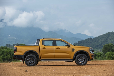 Ford Ranger 2023 ra mắt Việt Nam: Giá từ 658 triệu đồng, thay đổi toàn diện - Ảnh 3. Ford Ranger 2023 ra mắt Việt Nam: Giá từ 658 triệu đồng, thay đổi toàn diện - Ảnh 3.
