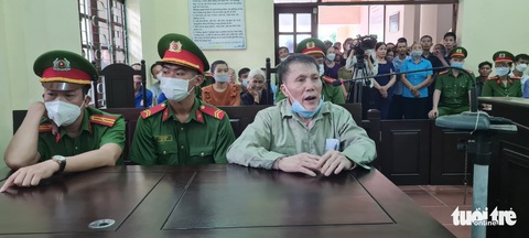 Lĩnh 4 năm tù vì tống tiền bí thư huyện ủy 50 triệu đồng - Ảnh 1. Lĩnh 4 năm tù vì tống tiền bí thư huyện ủy 50 triệu đồng - Ảnh 1.