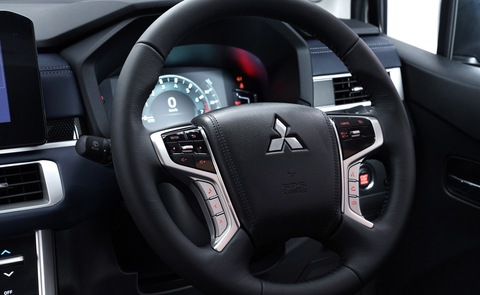 Mitsubishi Xpander Cross 2023 ra mắt: Lai Xpander với Triton, bản SUV hóa cho người chán MPV - Ảnh 15. Mitsubishi Xpander Cross 2023 ra mắt: Lai Xpander với Triton, bản SUV hóa cho người chán MPV - Ảnh 15.