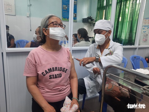 Sở Y tế TP.HCM yêu cầu bệnh viện, trung tâm y tế rà soát nguồn lực ứng phó COVID-19 - Ảnh 1. Sở Y tế TP.HCM yêu cầu bệnh viện, trung tâm y tế rà soát nguồn lực ứng phó COVID-19 - Ảnh 1.