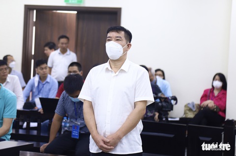 Cựu trưởng Công an quận Tây Hồ Phùng Anh Lê bị đề nghị 9-10 năm tù - Ảnh 1. Cựu trưởng Công an quận Tây Hồ Phùng Anh Lê bị đề nghị 9-10 năm tù - Ảnh 1.