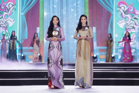 Kỳ à nha, Miss World Vietnam mượn art-work trên sân khấu chung kết khi chưa được cho phép! - Ảnh 1. Kỳ à nha, Miss World Vietnam mượn art-work trên sân khấu chung kết khi chưa được cho phép! - Ảnh 1.