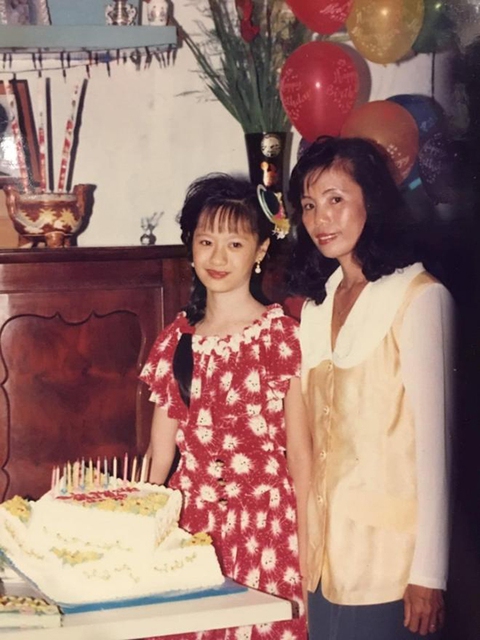 Ảnh vui sao Việt 13-8: Minh Dự ‘chờ mỏi cổ không ai hôn’ - Ảnh 8. Ảnh vui sao Việt 13-8: Minh Dự ‘chờ mỏi cổ không ai hôn’ - Ảnh 8.