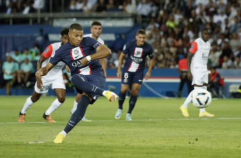 Mbappe đá hỏng phạt đền, PSG vẫn đại thắng - Ảnh 1. Mbappe đá hỏng phạt đền, PSG vẫn đại thắng - Ảnh 1.