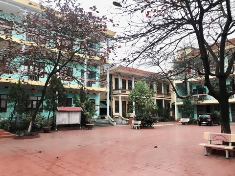 135 học sinh lớp 10 tại Quảng Ninh bị trả hồ sơ trước thềm năm học mới - Ảnh 2. 135 học sinh lớp 10 tại Quảng Ninh bị trả hồ sơ trước thềm năm học mới - Ảnh 2.