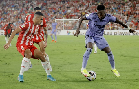 Ngược dòng trước Almeria, Real Madrid có chiến thắng ngày ra quân La Liga - Ảnh 3. Ngược dòng trước Almeria, Real Madrid có chiến thắng ngày ra quân La Liga - Ảnh 3.