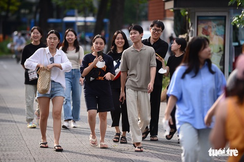Du lịch là ngành phục hồi nhanh nhất, nhưng thiếu hỗ trợ hiệu quả - Ảnh 1. Du lịch là ngành phục hồi nhanh nhất, nhưng thiếu hỗ trợ hiệu quả - Ảnh 1.