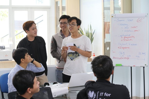 Để học phí không là rào cản vào đại học - Ảnh 2. Để học phí không là rào cản vào đại học - Ảnh 2.