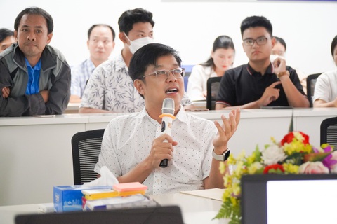 Để học phí không là rào cản vào đại học - Ảnh 3. Để học phí không là rào cản vào đại học - Ảnh 3.