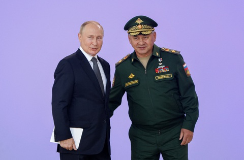 Tổng thống Putin khoe vũ khí Nga xịn hơn nước khác, sẵn sàng bán toàn cầu - Ảnh 1. Tổng thống Putin khoe vũ khí Nga xịn hơn nước khác, sẵn sàng bán toàn cầu - Ảnh 1.