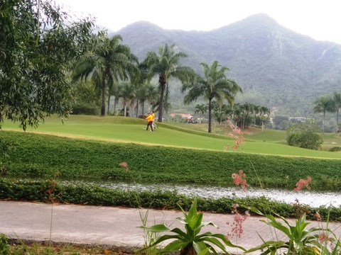 Tòa cấp cao sửa án sơ thẩm, dân có quyền kiện việc từ chối cung cấp thông tin sân golf Hoàn Cầu - Ảnh 1. Tòa cấp cao sửa án sơ thẩm, dân có quyền kiện việc từ chối cung cấp thông tin sân golf Hoàn Cầu - Ảnh 1.