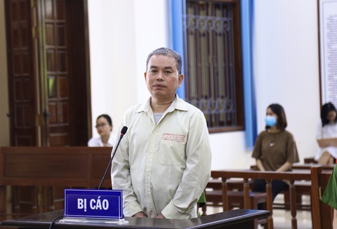 Hoãn phiên tòa xét đơn kêu oan của người 3 lần bị kết án tử hình vì giết mẹ - Ảnh 1. Hoãn phiên tòa xét đơn kêu oan của người 3 lần bị kết án tử hình vì giết mẹ - Ảnh 1.