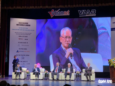 Đến Việt Nam, cựu thủ tướng Ehud Barak tiết lộ cách Israel chọn người tài - Ảnh 2. Đến Việt Nam, cựu thủ tướng Ehud Barak tiết lộ cách Israel chọn người tài - Ảnh 2.