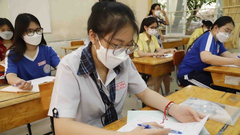 Trung thực trong giáo dục: Thành tích ảo, hệ lụy thật - Ảnh 1. Trung thực trong giáo dục: Thành tích ảo, hệ lụy thật - Ảnh 1.